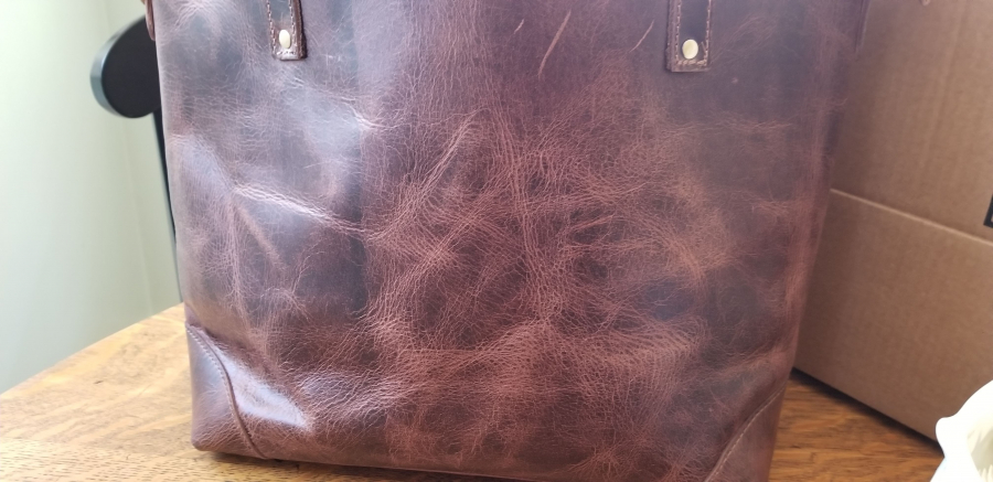 montana hudson leather lotion